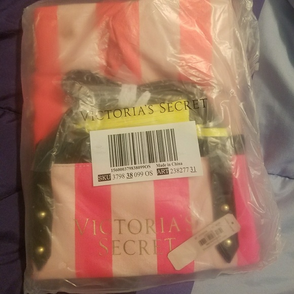 Victoria Secret striped drawstring Tote - Picture 2 of 2